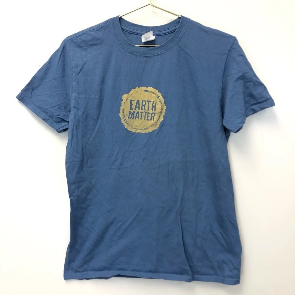 5/$20 NO waste wasted Governors island t-shirt